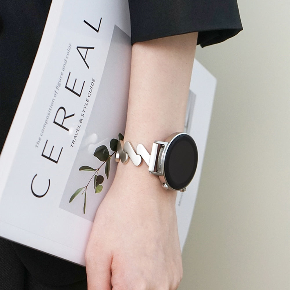 No more basic vibes. Step up your babe game with our premium Babe Bands to elevate your style.  Upgrade your Samsung Galaxy Watch with our Premium Stainless Steel Zig Zag Samsung Galaxy Watch Band.  Indulge in the luxury look and feel of our Samsung Galaxy Watch band, crafted from high-quality stainless steel band in a unique zig zag shape for added style.